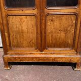 English-style white wooden display case