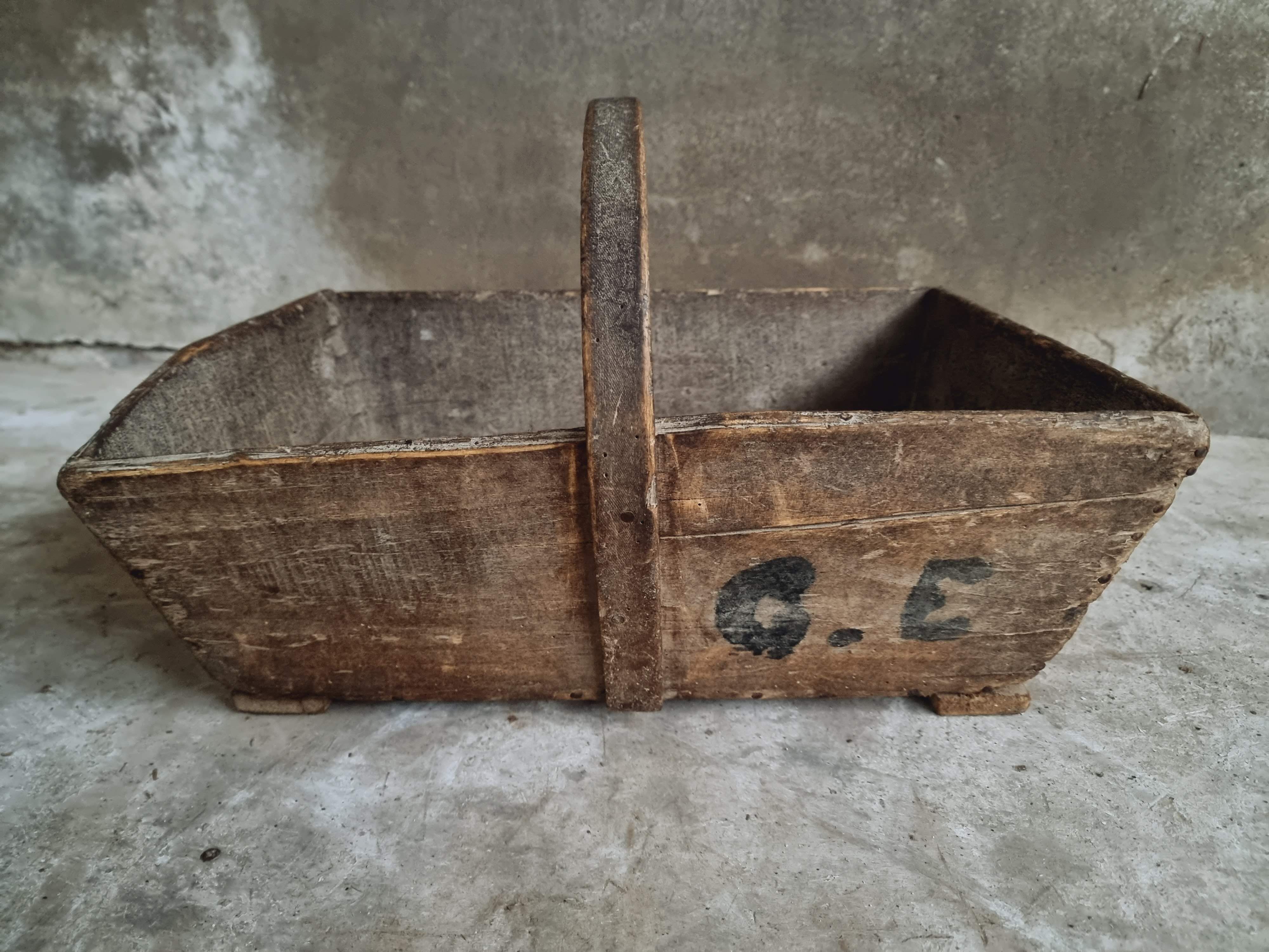 Antique picking basket harvest tray picking basket french