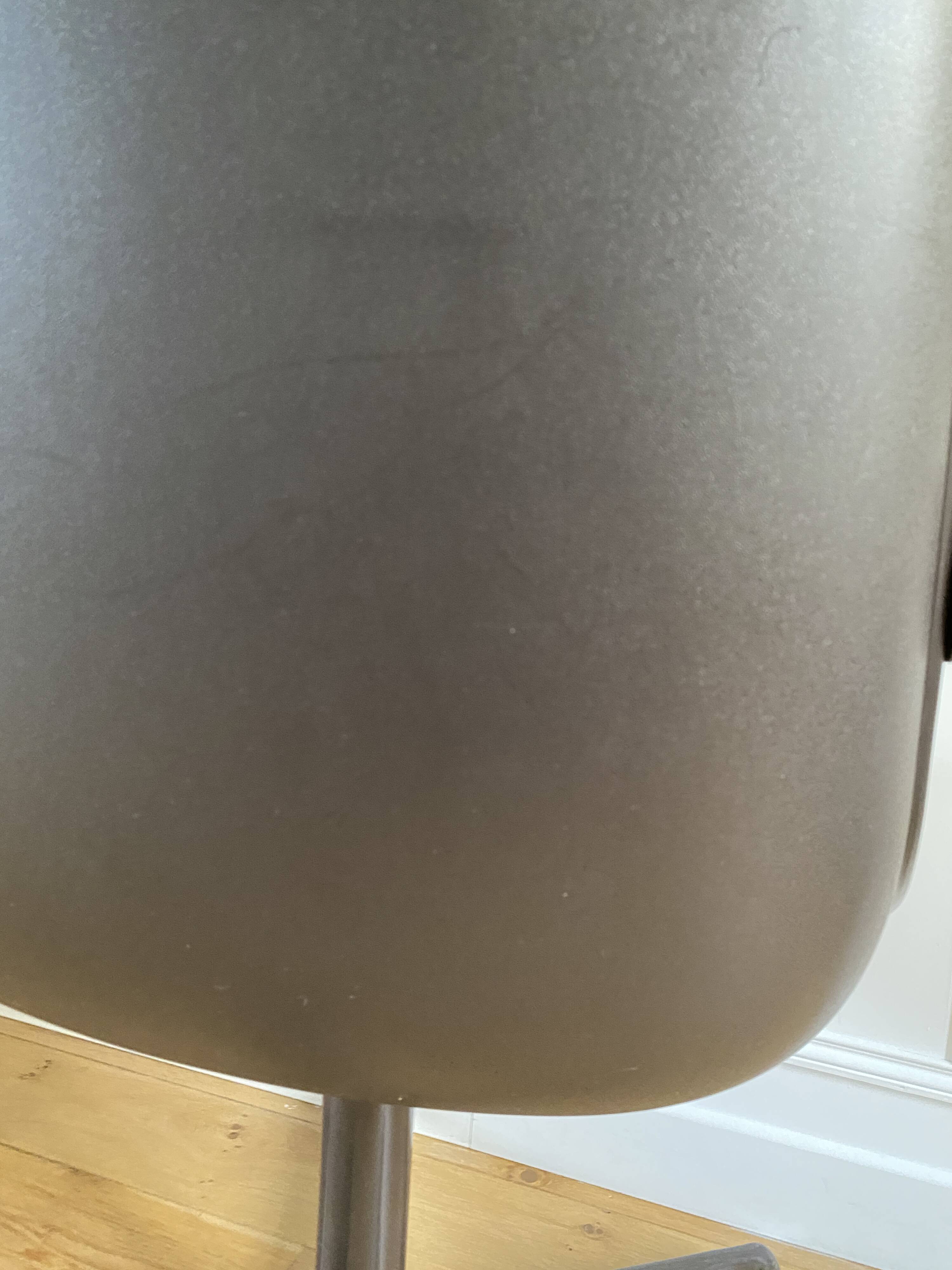 Vintage office chair "Executive chair" Edition Comforto, after CHARLES POLLOCK (1930-2013)