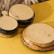 Lot de 2 bougeoirs en poterie vernissée signés