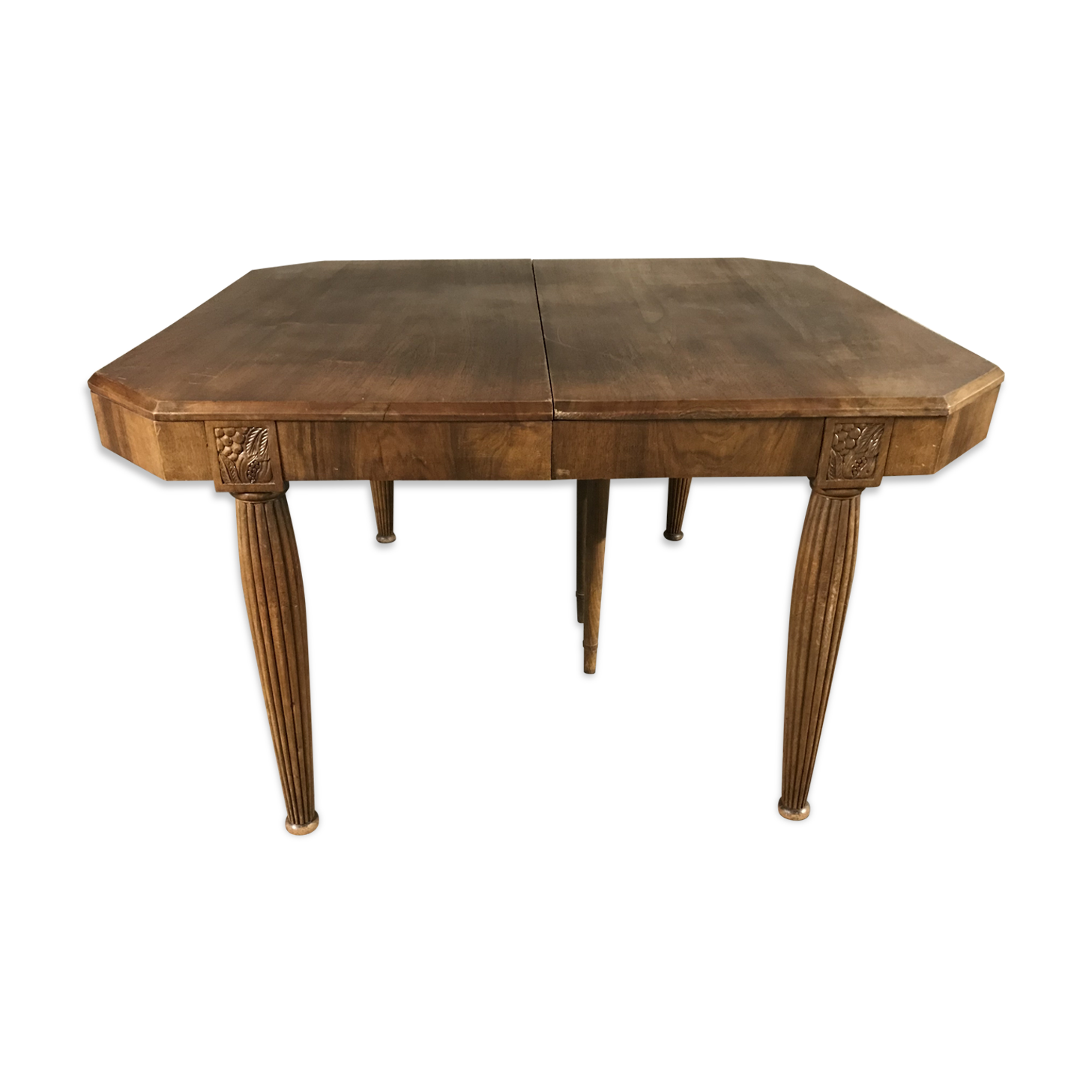 Art deco table with 2 leaves
