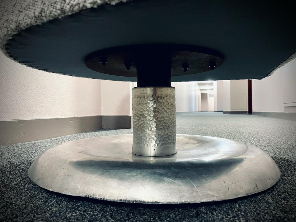 Swivel design armchair from the 50s completely reupholstered