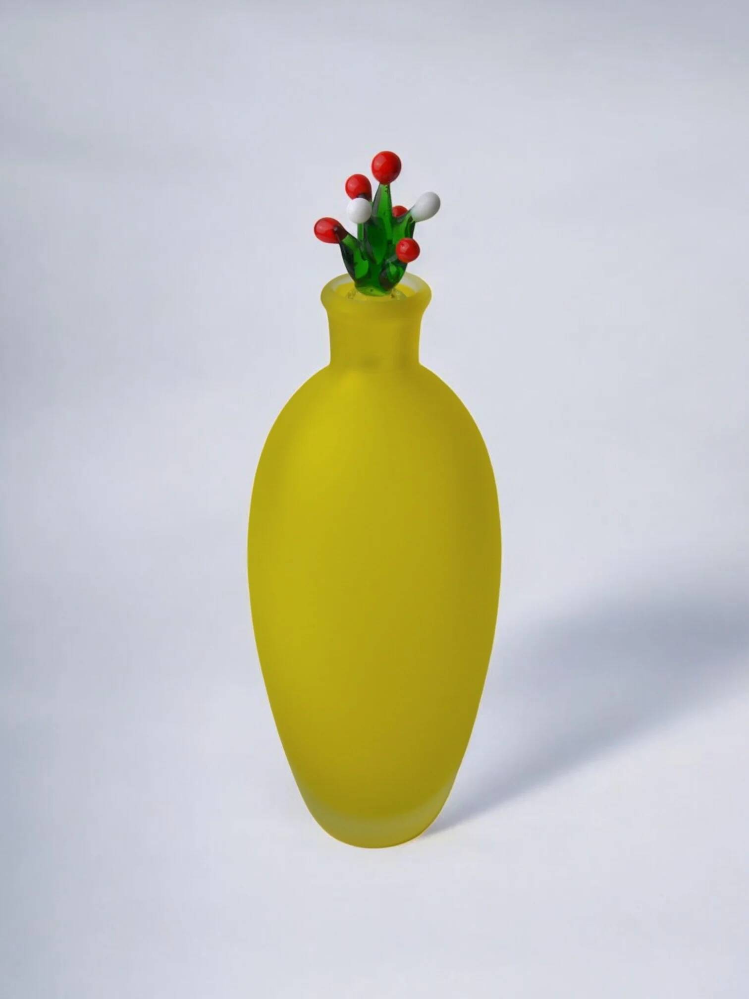 Yellow satin vase in Murano glass, Italy, 1980s