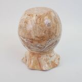 Vase rond à col corolle en terre mêlée ocre