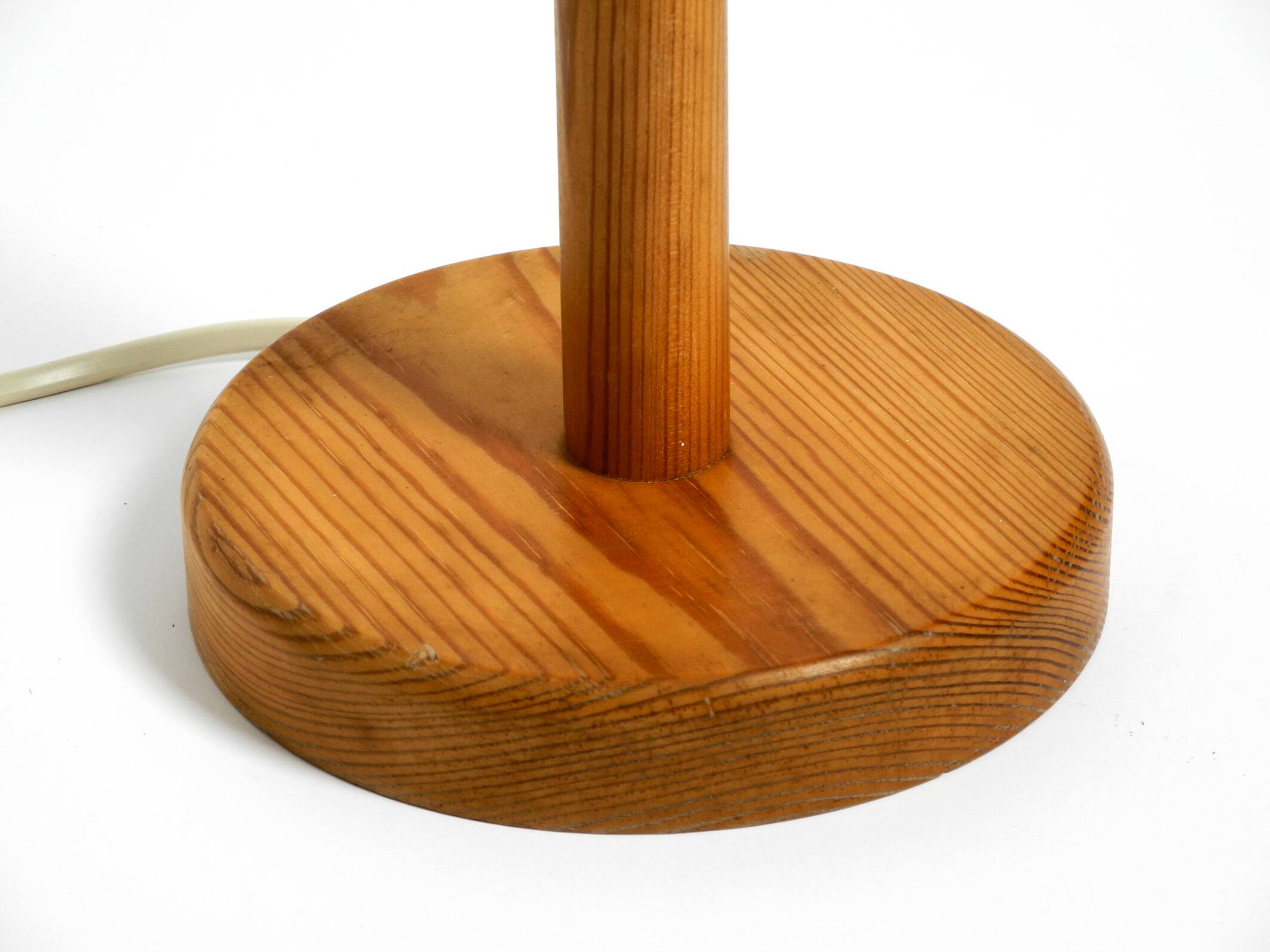 1970s Swedish pine bent veneer table lamp by GB Solbackens Svarveri