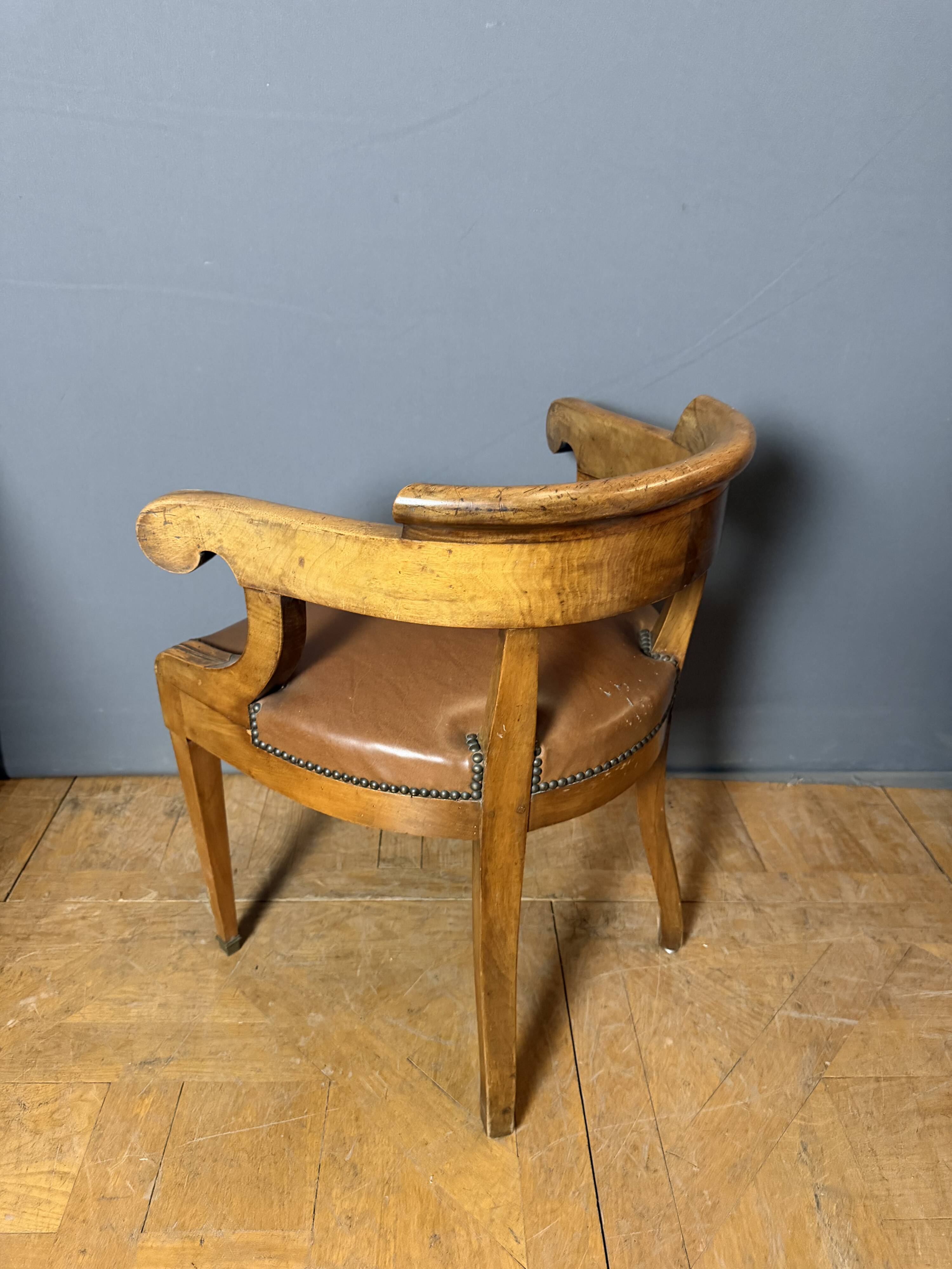 Fauteuil de bureau Restauration à crosses en Noyer