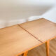 Table dépliante en bois, 1950