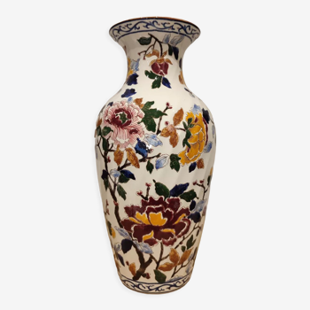 Peony vase from the Gien earthenware factory