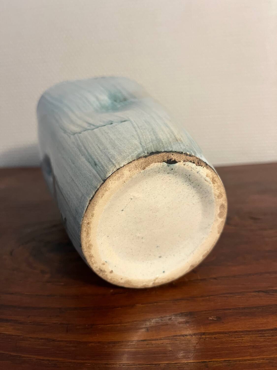 Ceramic vase honored Camos Vallauris