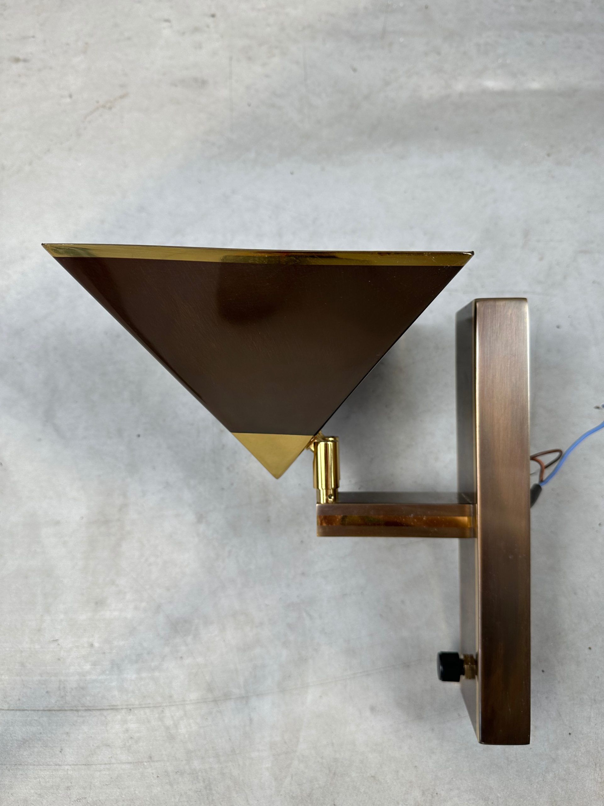 2x Vintage design bronze wall lamps