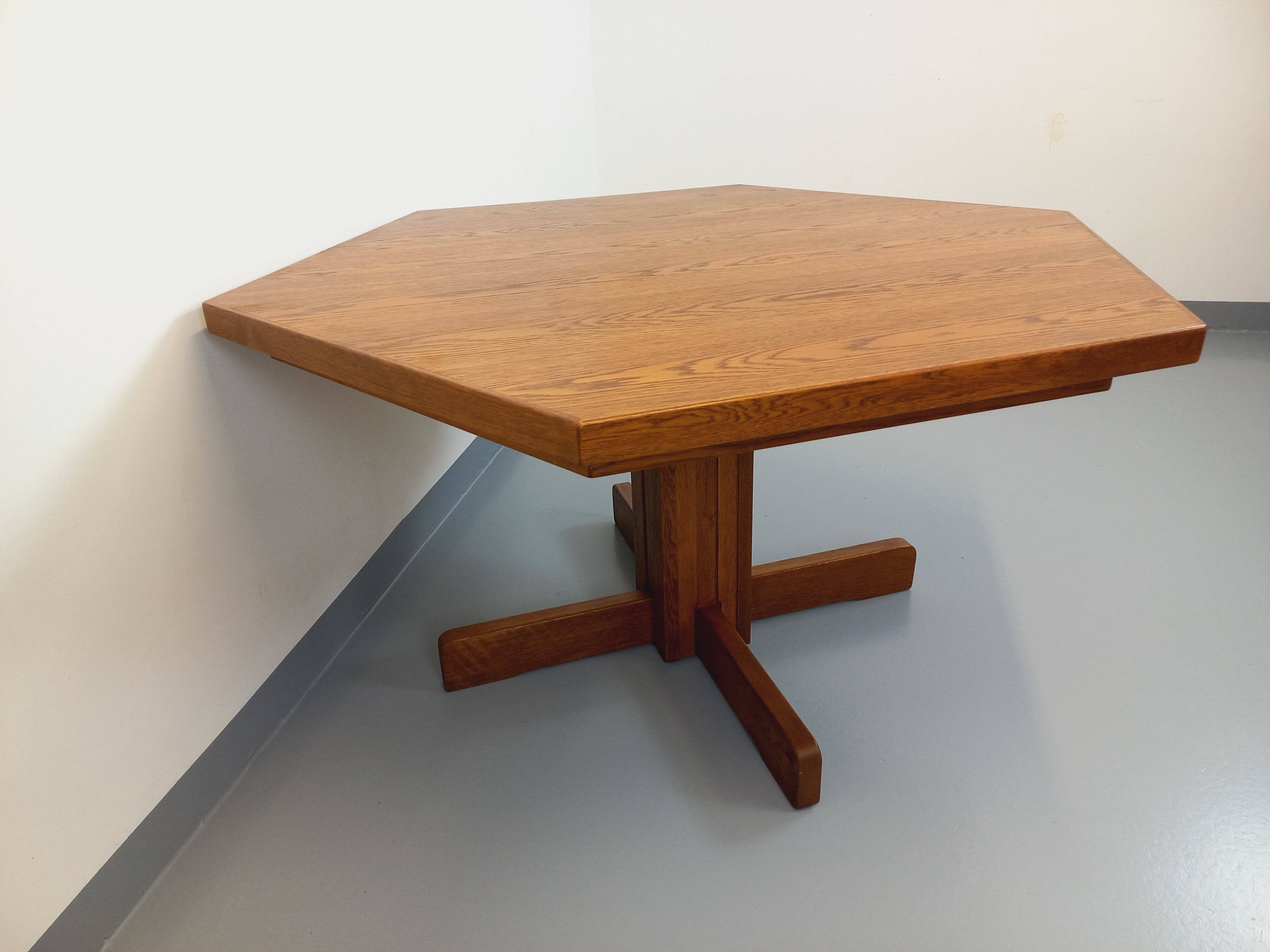 Vintage 80s hexagonal dining table in oak wood