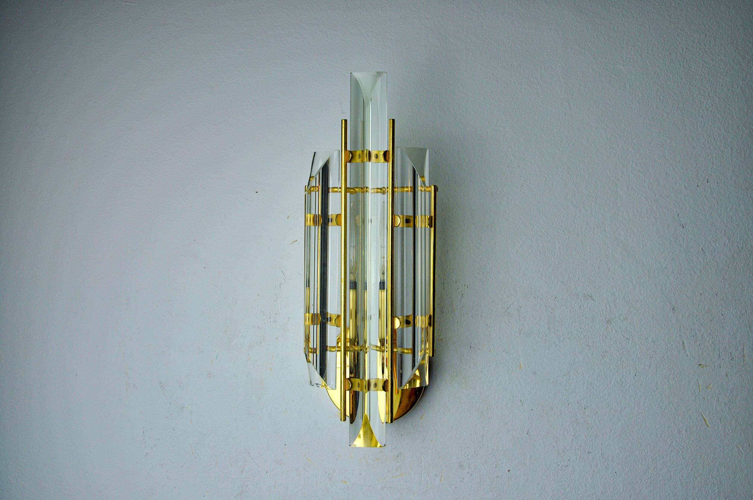 Venini wall lamp, triedri glass, murano, italy, 1970