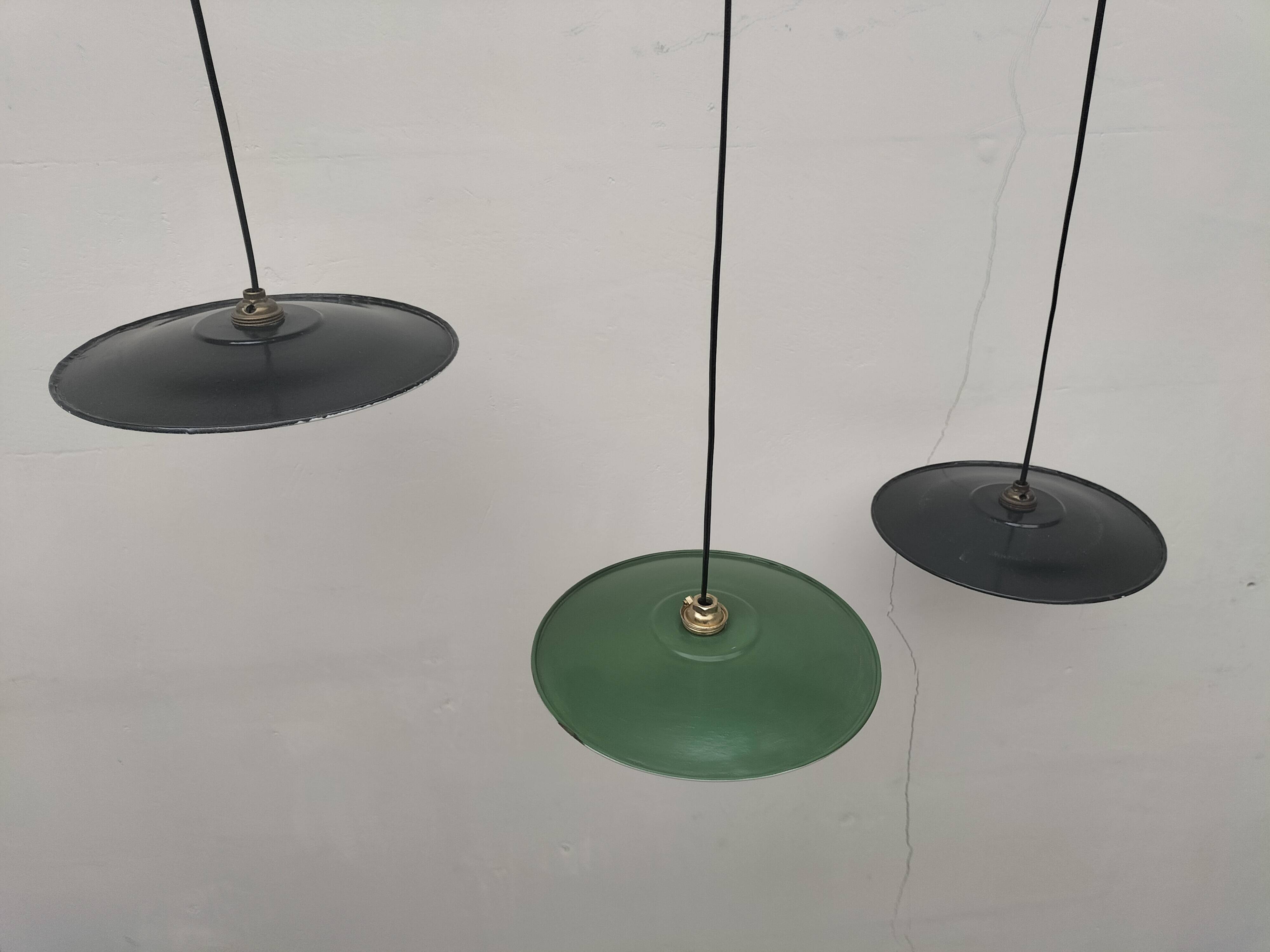Suspensions tôle émaillée