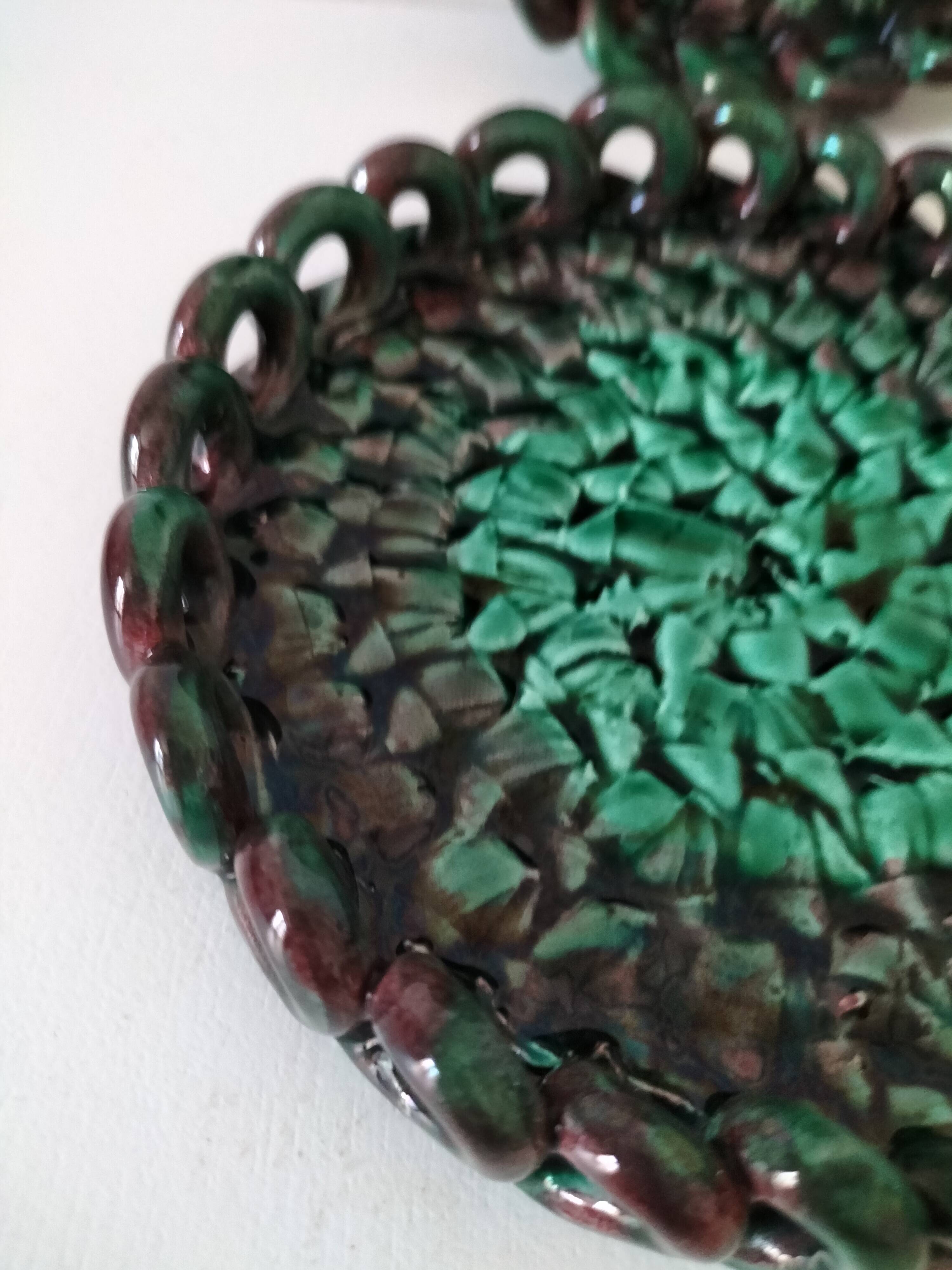 Pair of enamelled woven ceramic trinket trays signed BL, Le Brusc (Var)