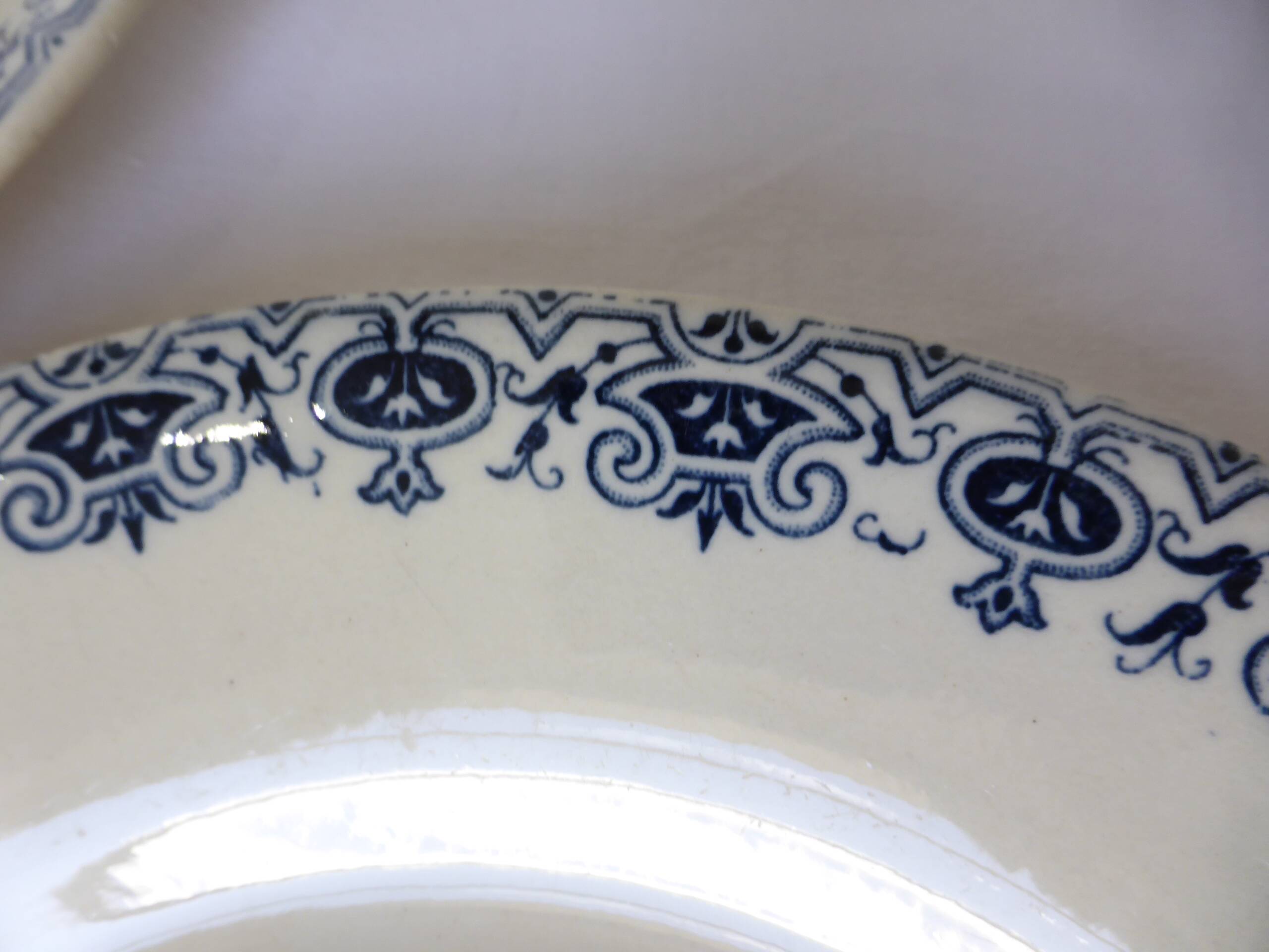 3 Gien dinner plates, Montmorency pattern 220606