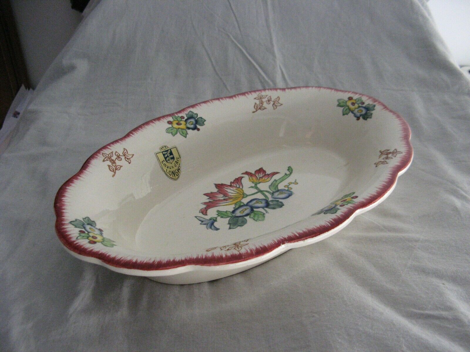 Longwy earthenware basket decorated Marseille around 1930