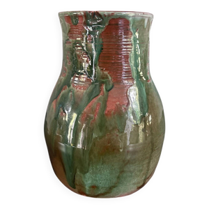 Vase artisanal signé