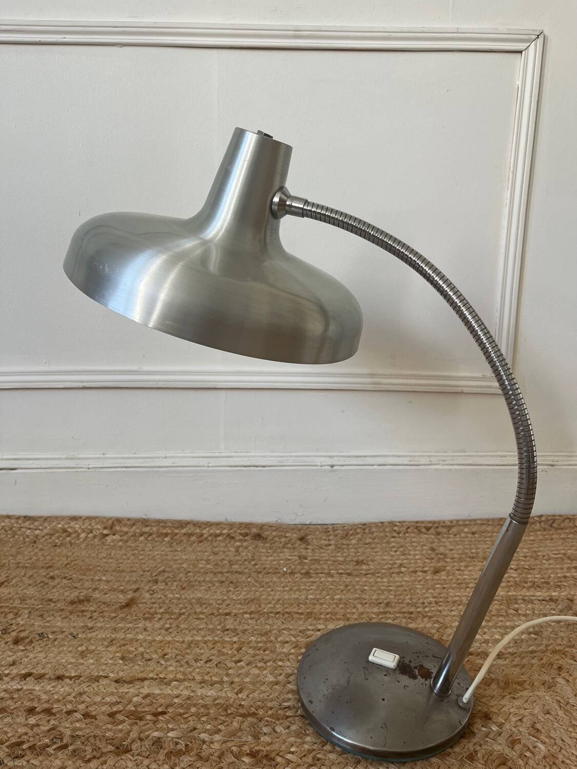 Flexible chrome metal desk lamp, 1970s