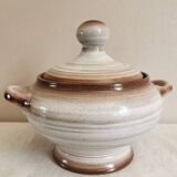 Niderviller tureen and gravy boat, Fonteneige model