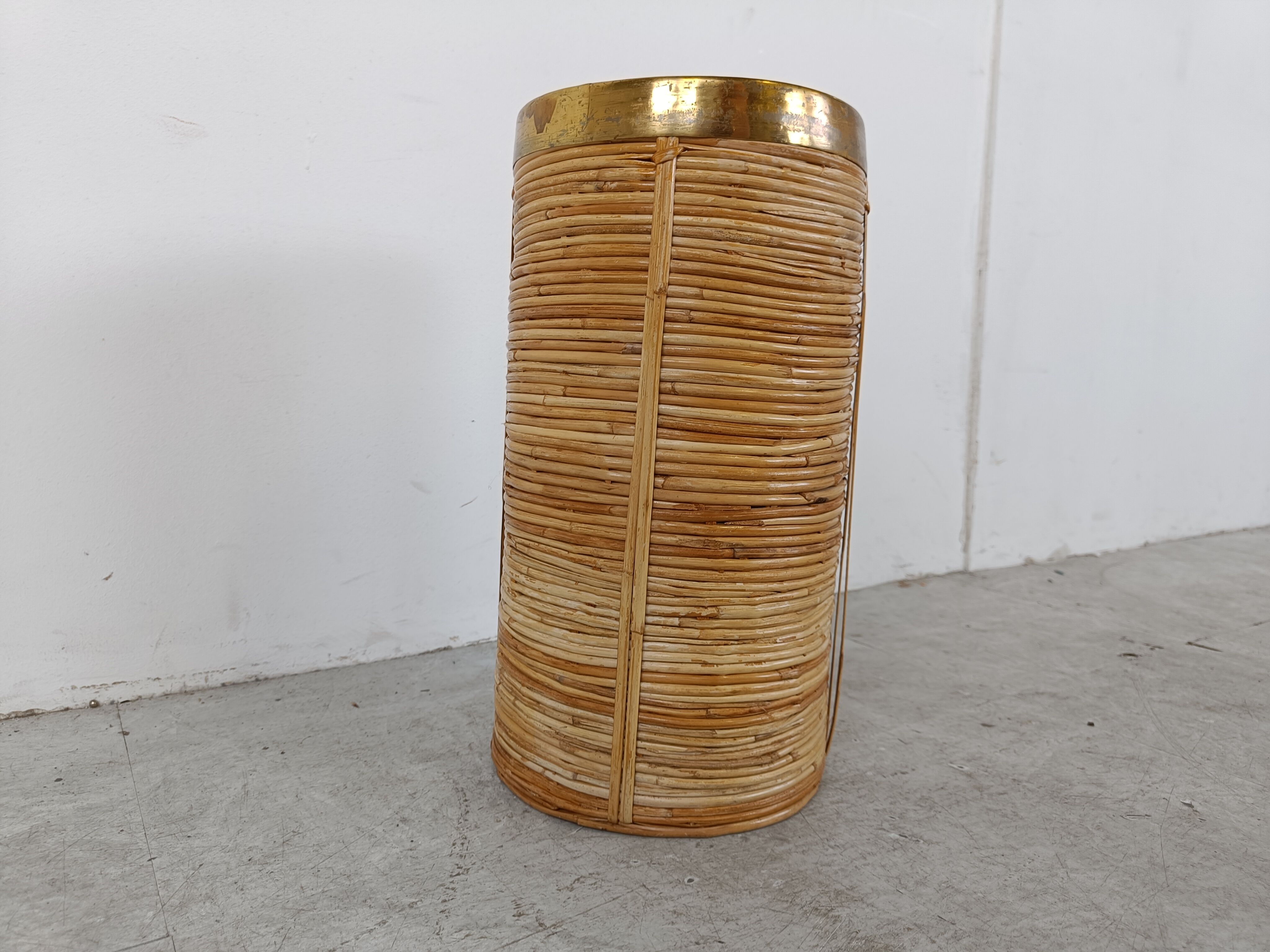 Porte-parapluie vinage en bambou et laiton