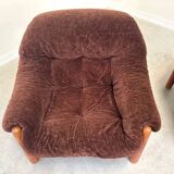 Set of mid-century lounge chairs in oak and teddy