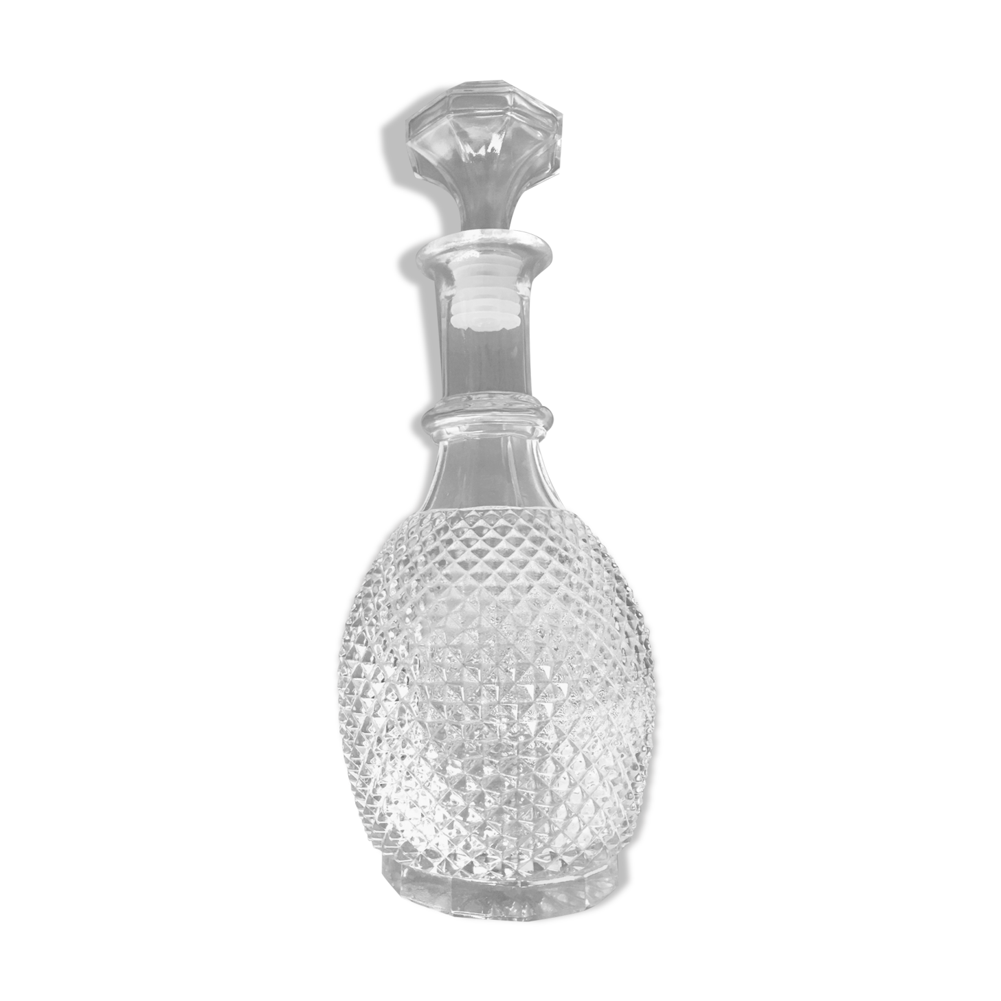 Diamond tip carafe