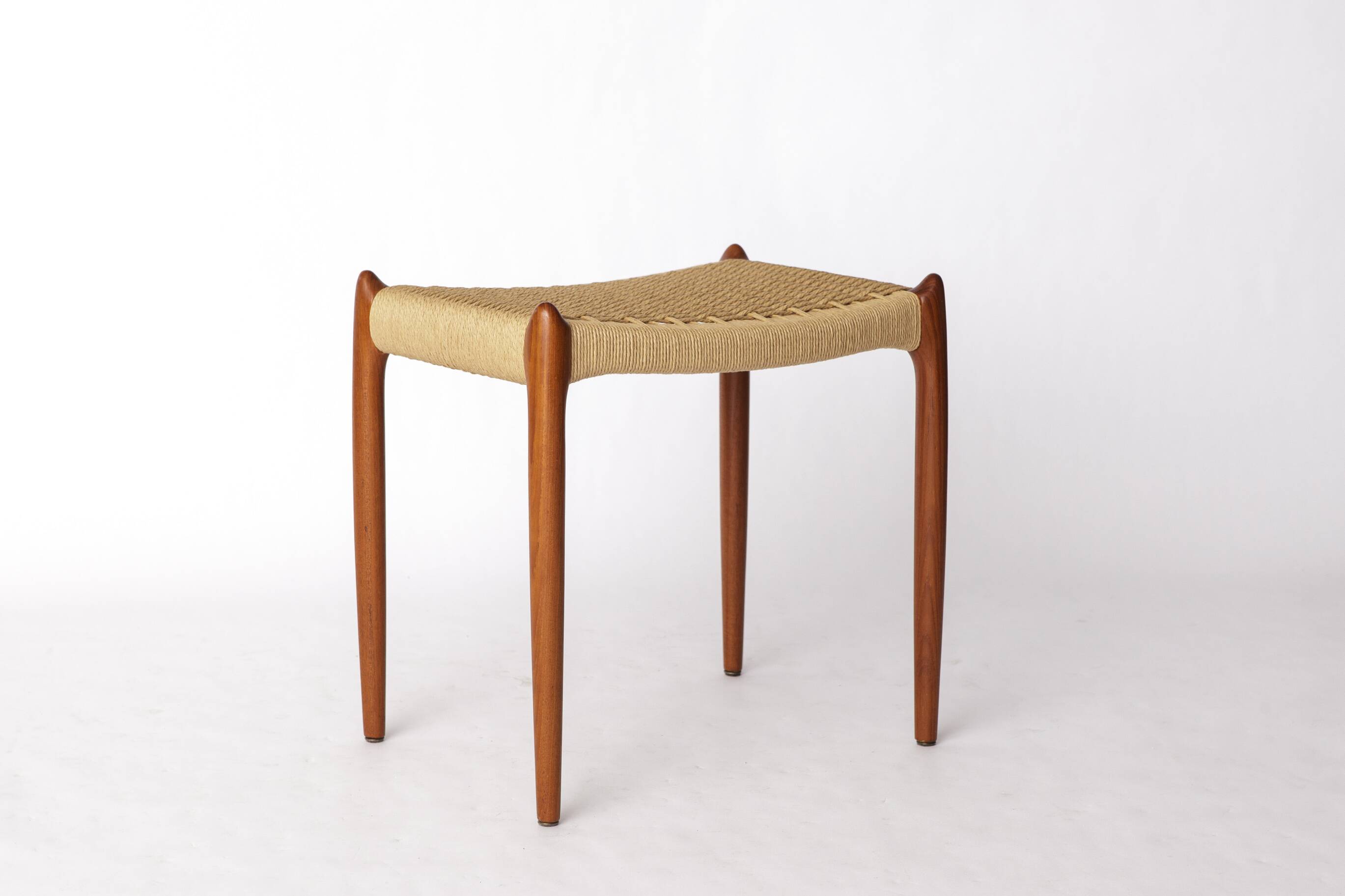 Rare ottoman Niels Otto Møller modèle 78a – Teck et corde danoises, années 1960