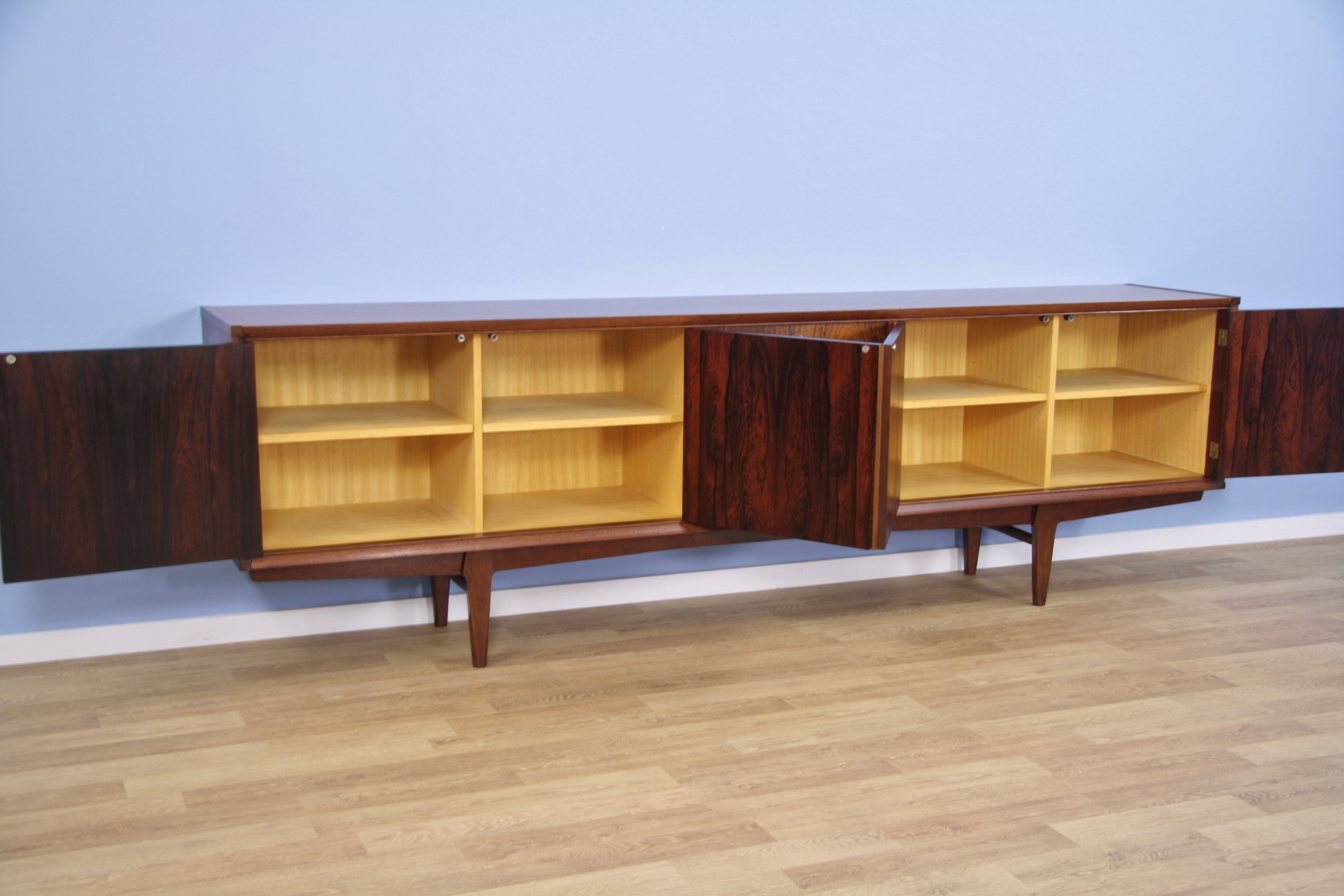 Enfilade XL hollandais en palissandre par William Watting pour Fristho, années 1960