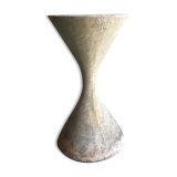 Planter diabolo  by Anton Bee and Willy Guhl to Eternit