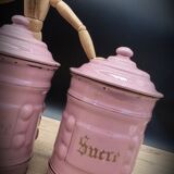 Trio pink enamelled pots
