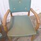 Paire de fauteuils bridge en skaï vert 1960