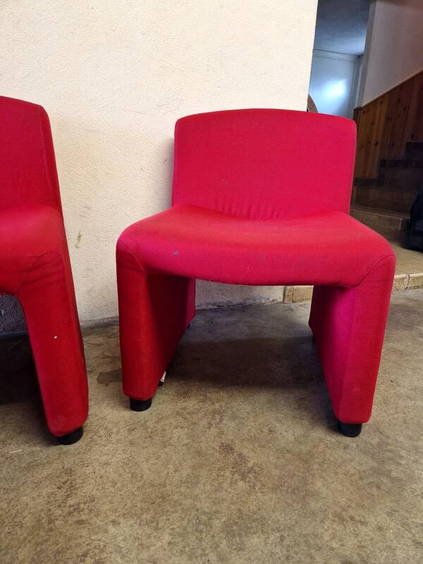 Arfa editor - Set of 4 red wool armchairs - 1980