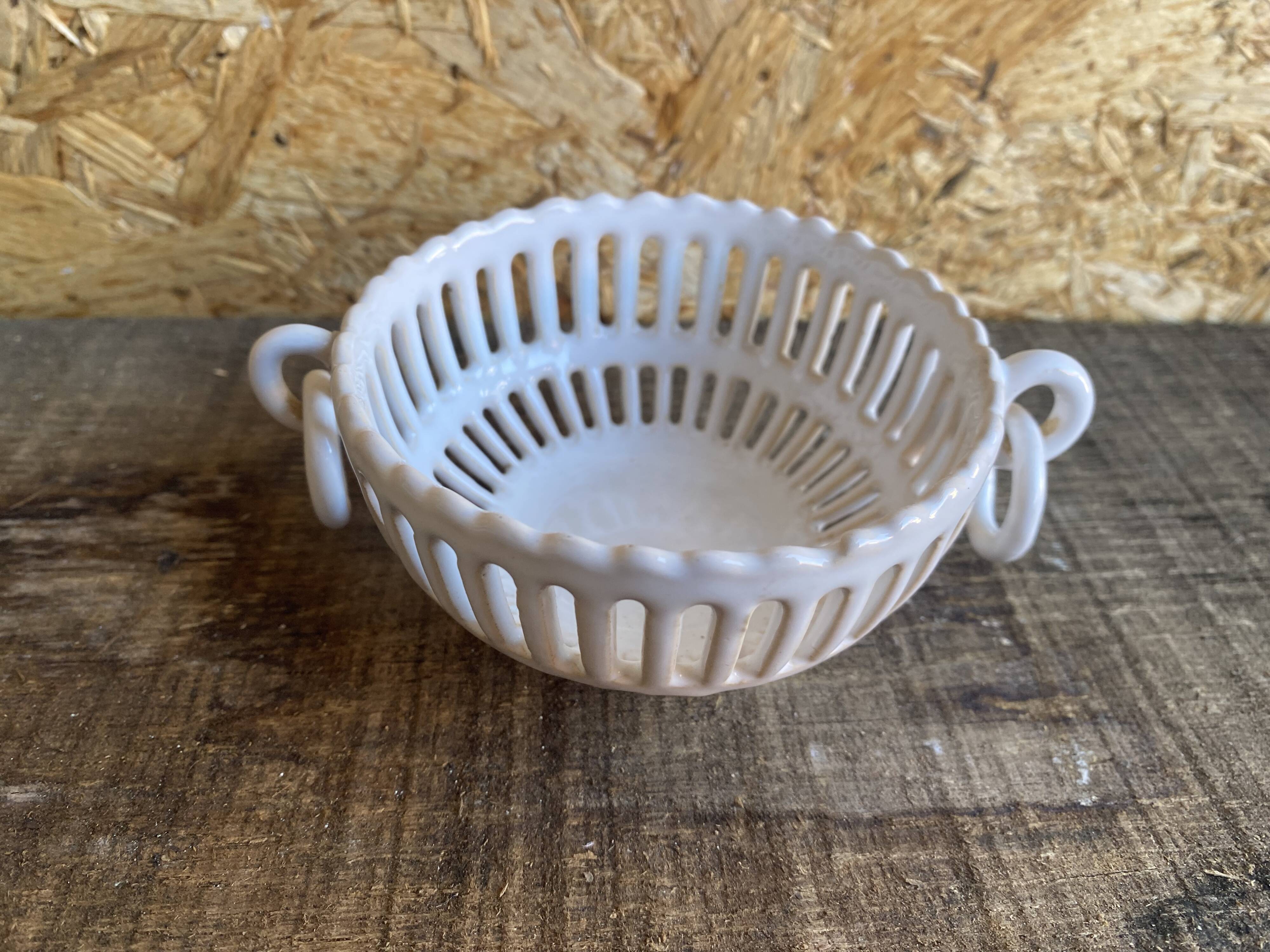 Empire malicorne white openwork ceramic pocket bowl vintage #d