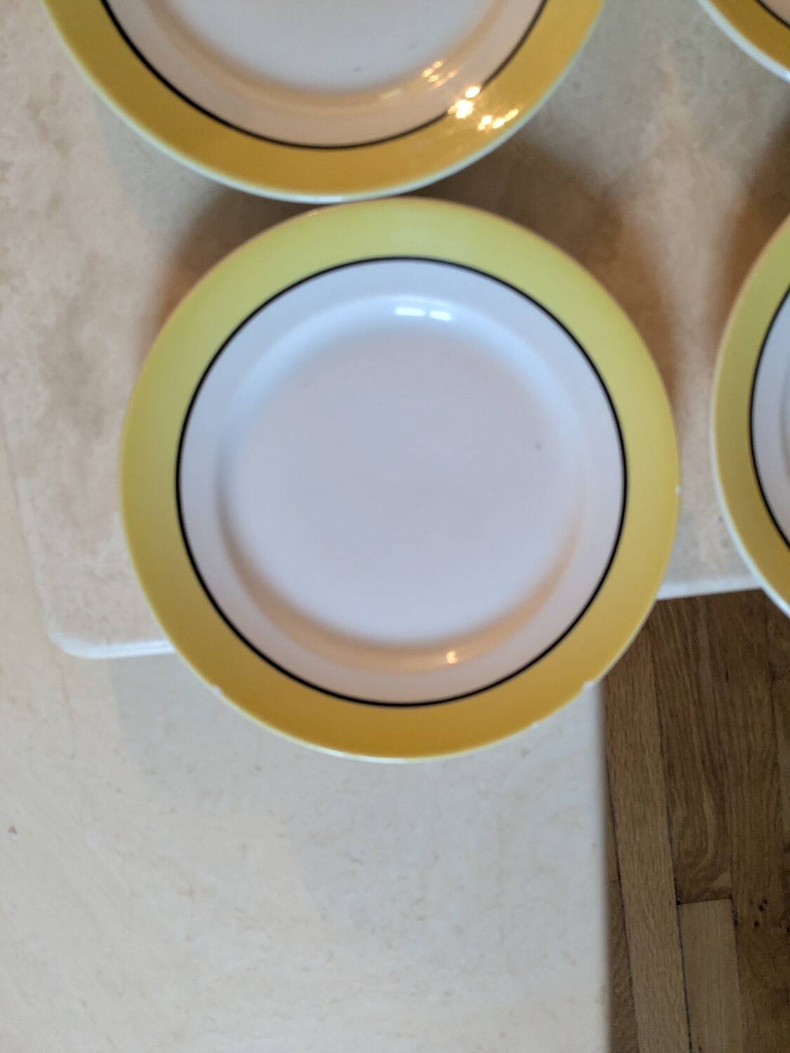 Six vintage dinner plates