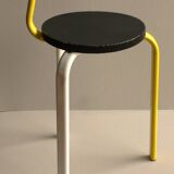 Tabouret postmoderne tripode en métal, années 80