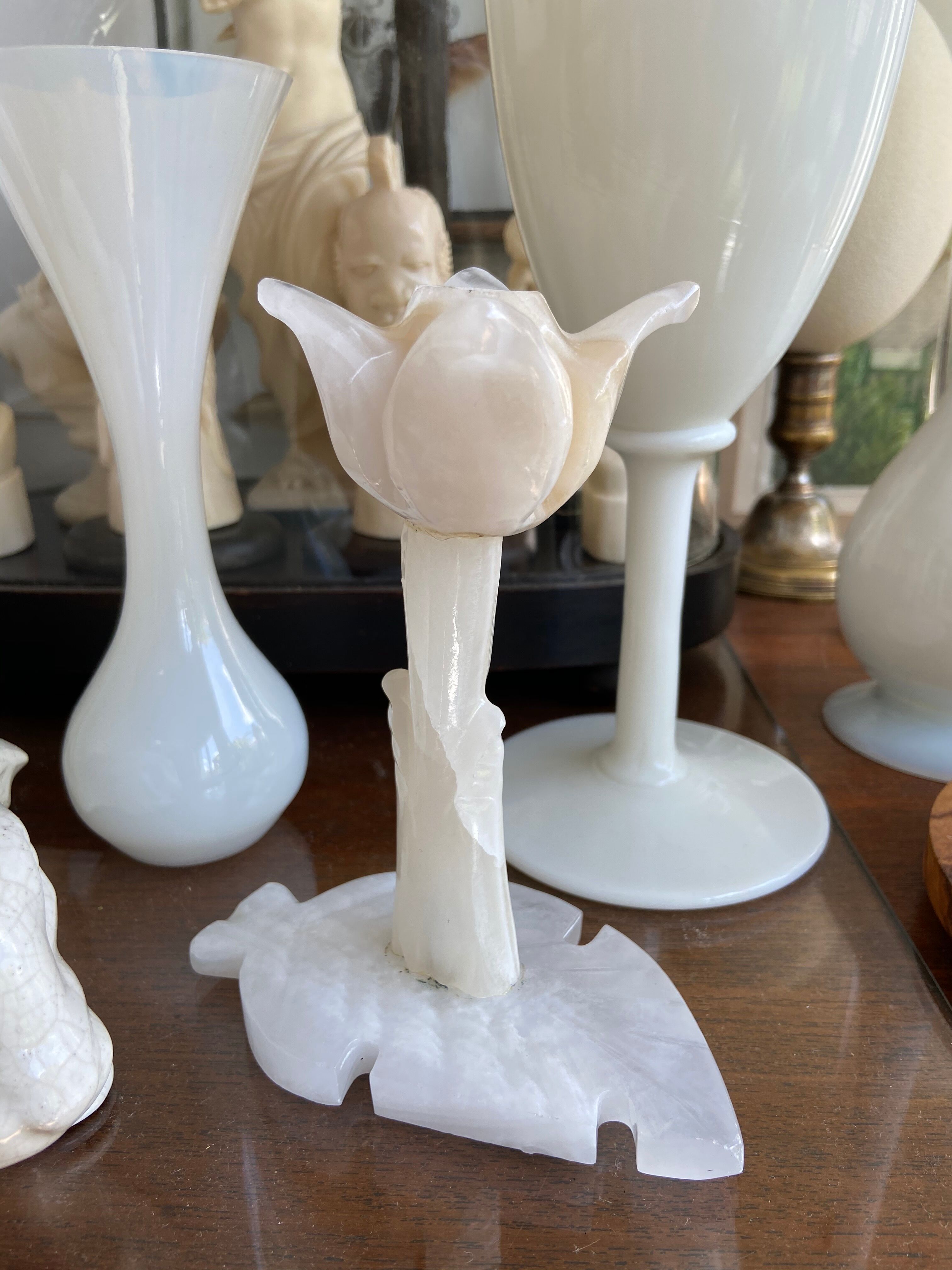 Bougeoir fleur en onyx blanc