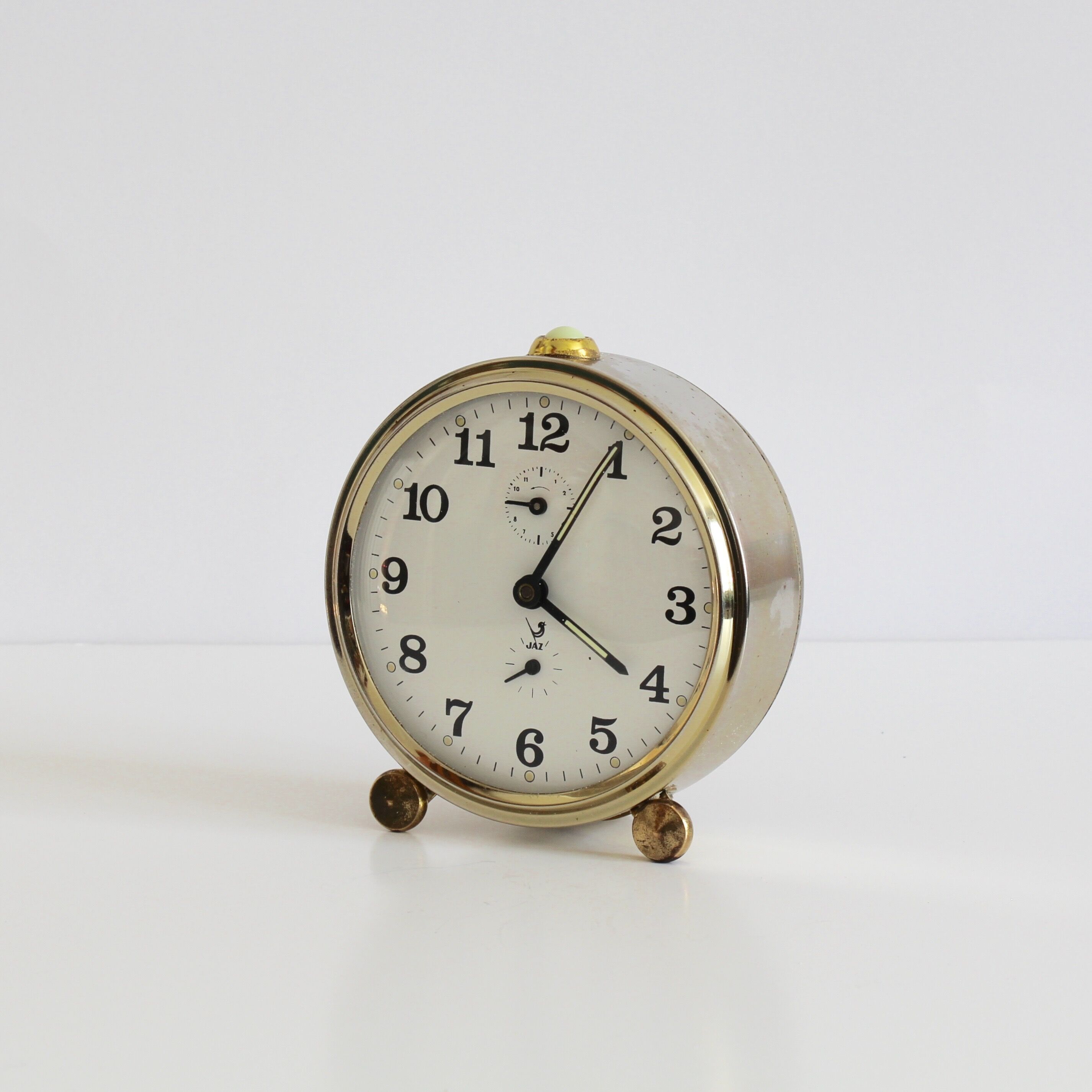 Jaz golden mechanical clock