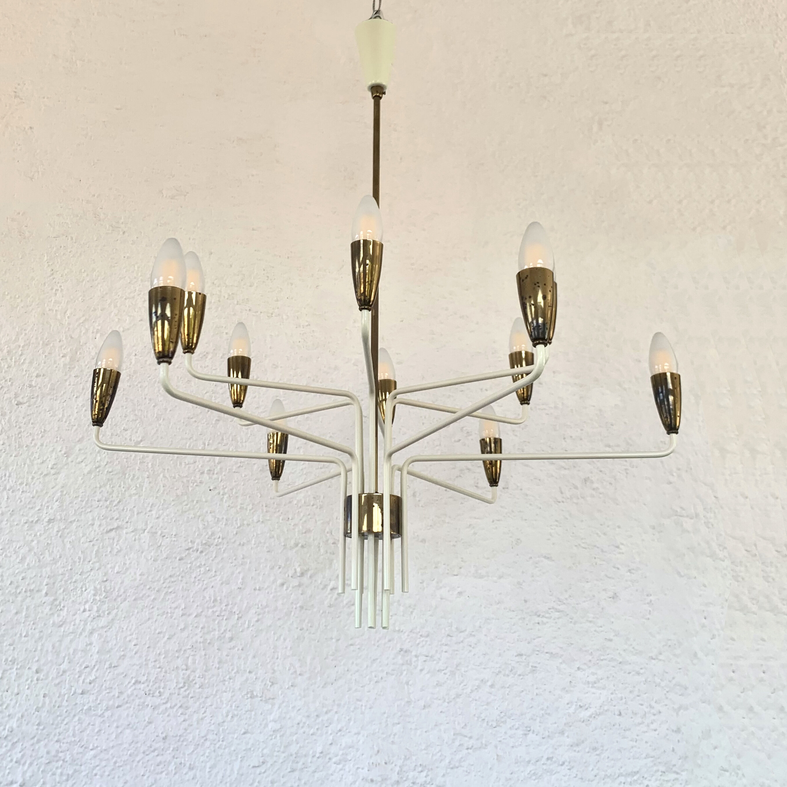 Chandelier 12 arms attributed to Stilnovo,1950
