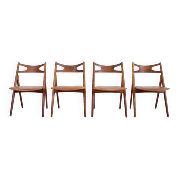 Set of 4 oak Hans Wegner Sawbuck model CH29 chairs by Carl Hansen and Son