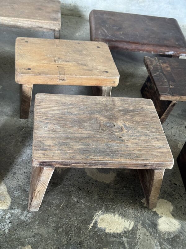 Petit tabouret d'appoint en teck upcyclé clair (3276)