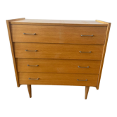 Chest of drawers with spindle feet