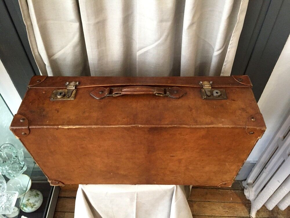 Vintage suitcase in indoor leather light khaki fabric