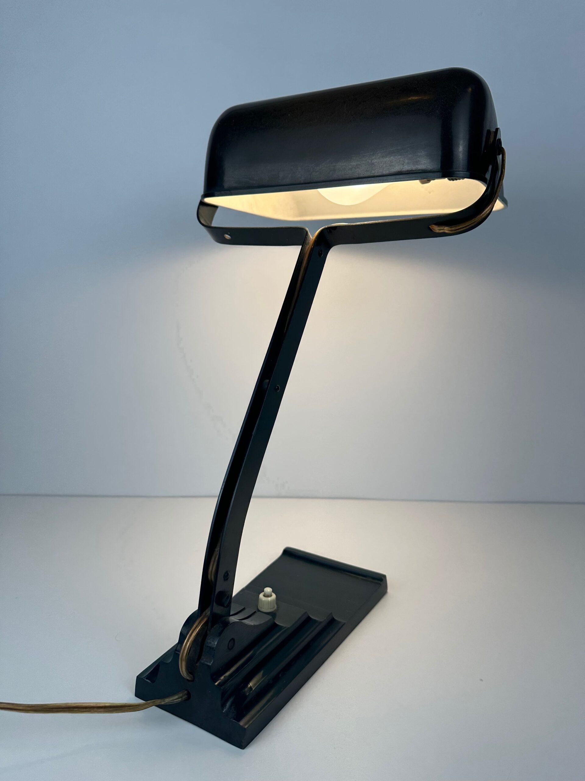 Original Erpé notary lamp – model 52 – Bakelite and cast iron