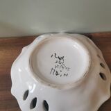 Assiette vintage peint main ajourée motif fleurs bleues