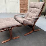Scandinavian lounge chair