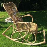 Rocking-chair en rotin