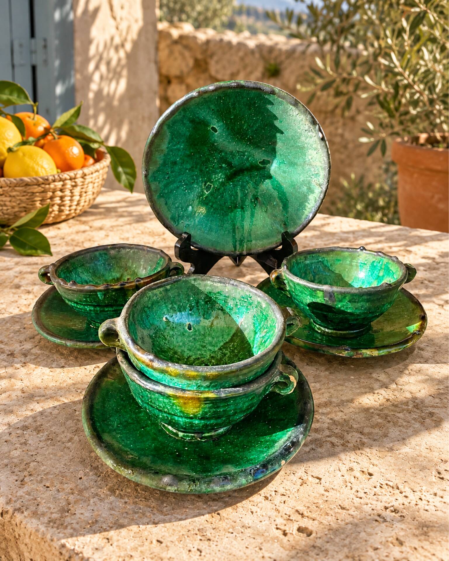 Ceramic set of cups and plates Tamegroute Morocco
