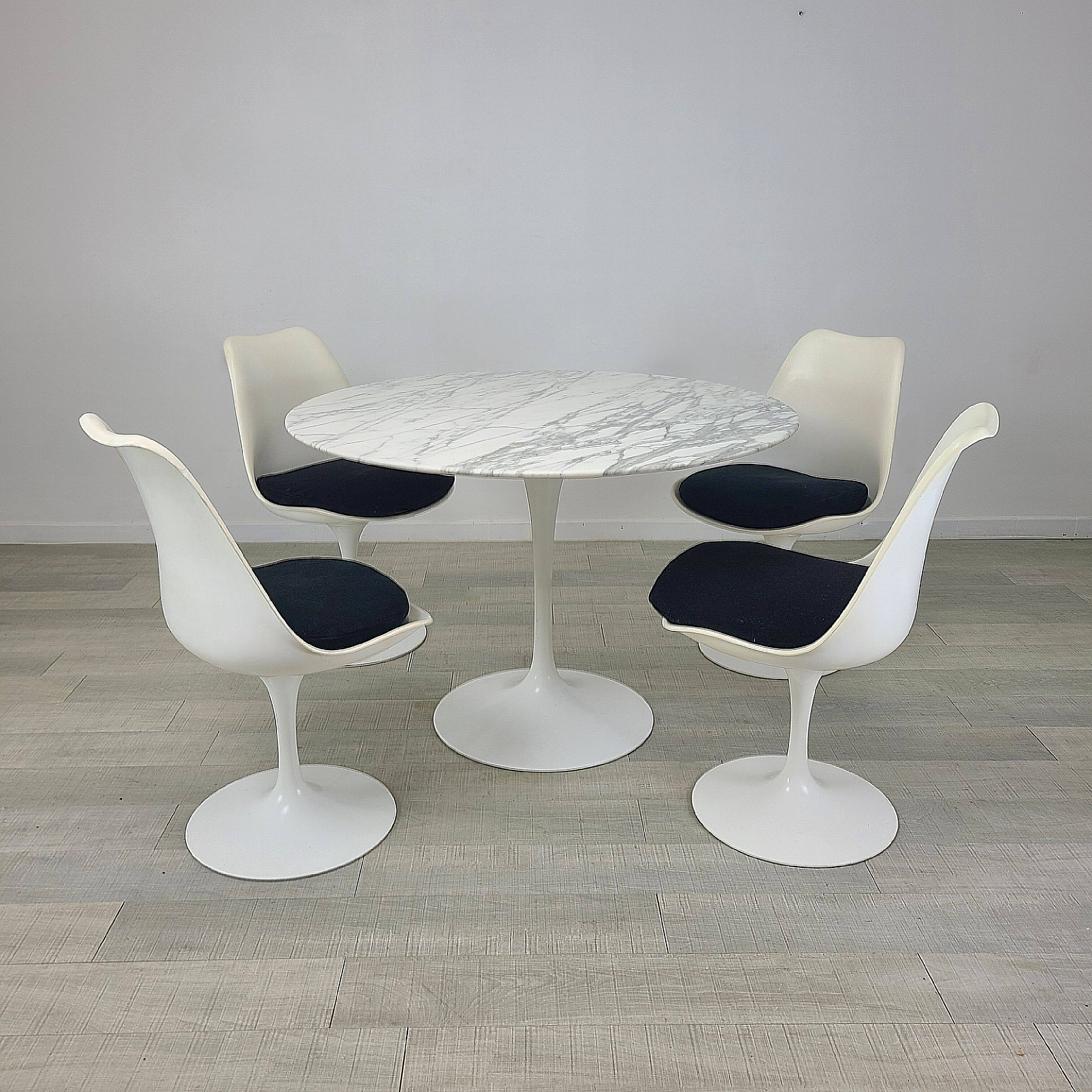 Knoll International Eero Saarinen dining table vintage 1970 marble