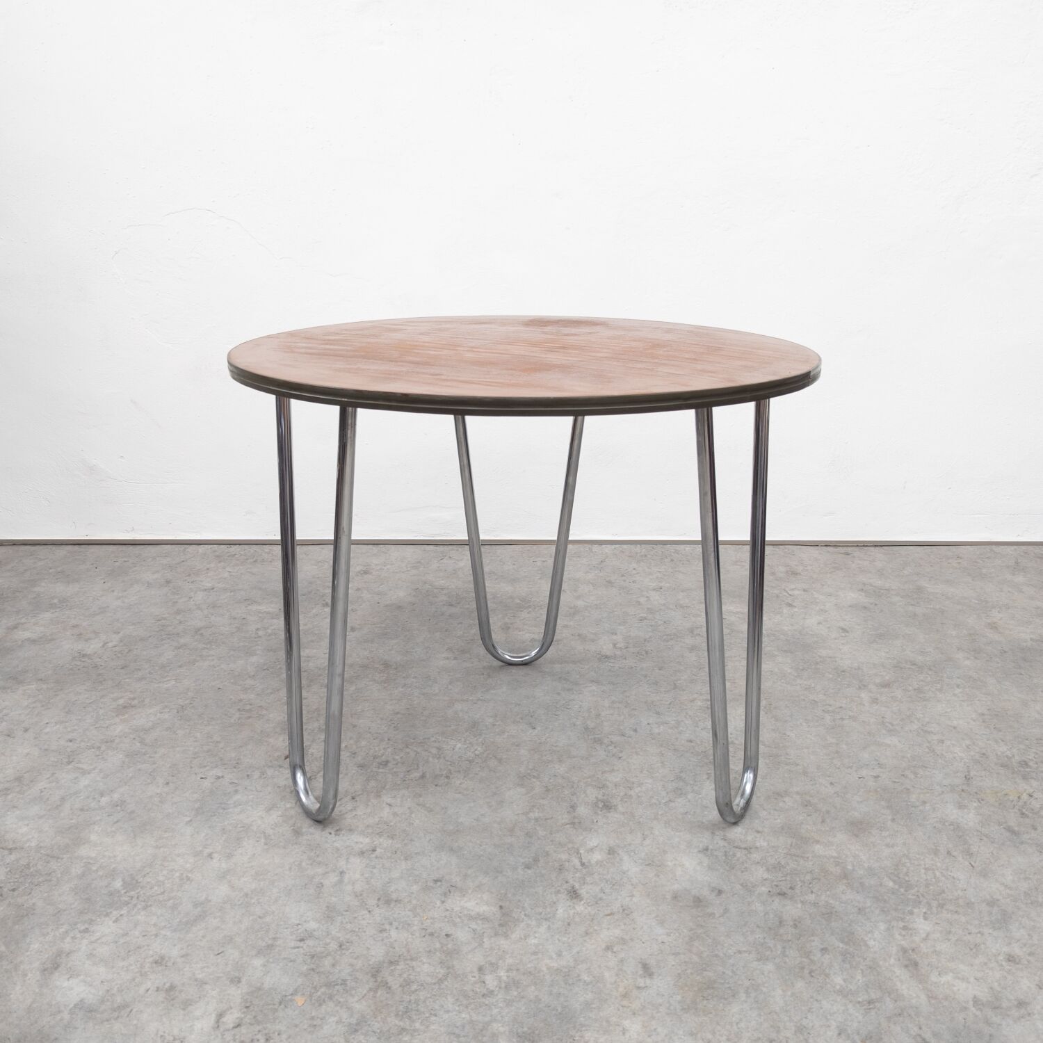 Table Bauhaus en acier tubulaire par Robert Slezák