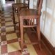 Paire de tabourets Arts et Crafts